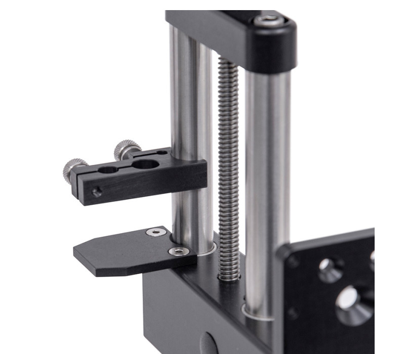 Optional indicator mounting kit, excluding indicator. Available in 8 mm and 9.5 mm dia. clearance holes for indicator stem.