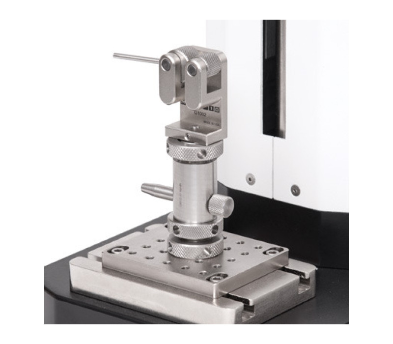 Available quick-change eye end adapters allow for simple grip removal / installation, and also prevent rotation.