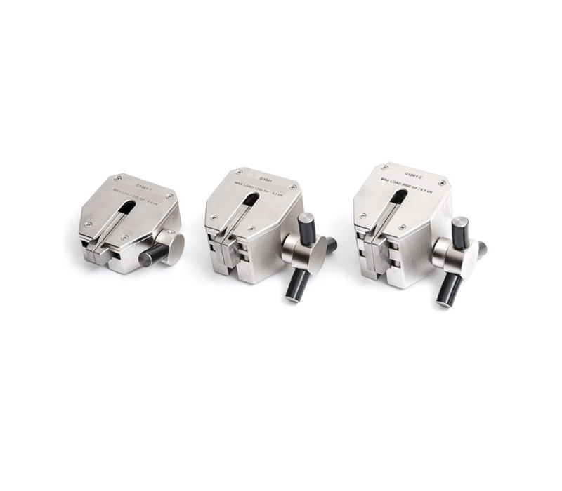 From left to right: G1061-1 (9,5 mm jaw width), G1061 (19,1 mm jaw width), G1061-2 (25,4 mm jaw width)