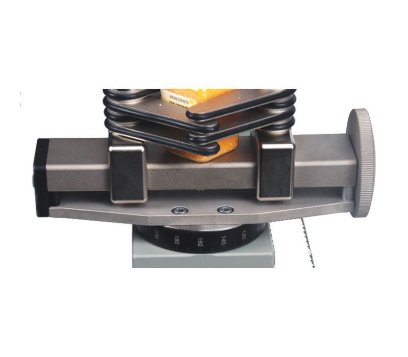 G1023 bottle grip is a flexible solution for many torque applications. Two sets of 4 rubber-edged gripping arms may be independently adjusted in 45° increments to accommodate a variety of bottle shapes and sizes.