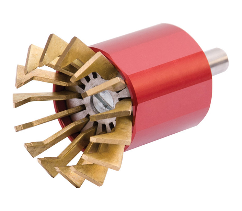 Adjustable jaws accommodate a range of sample shapes and sizes. Rotate the housing to open and close the jaws.