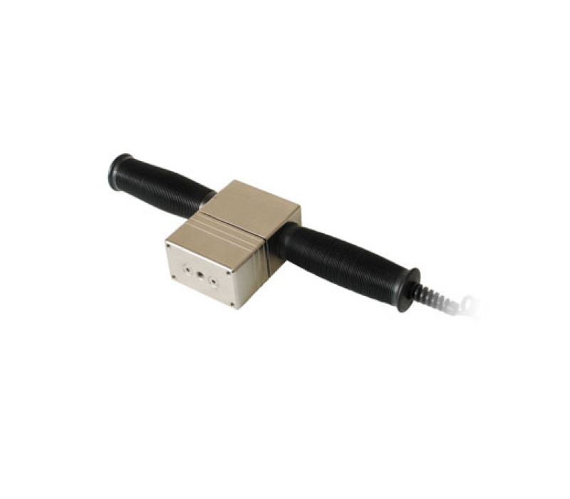 Series R05 sensor contains a rugged aluminium housing and ergonomic handles