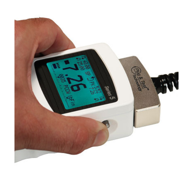 The Plug &amp; Test® connector locks into the receptacle in the indicator when fully inserted. Dual buttons on the indicator housing release the connector for easy removal. Gold plated spring contacts ensure long lasting and reliable connection. Sensors are sold separately.