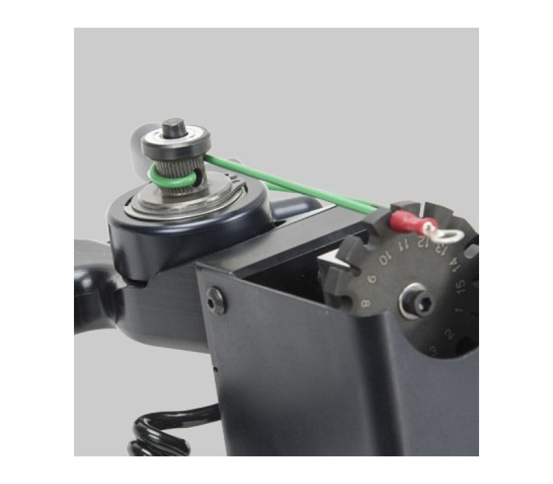 Ratcheting tensioning mechanism easily produces 1000 N / 100 kg of force